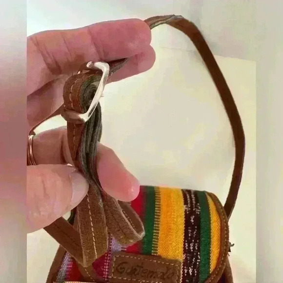 Handmade Crossbody Multicolor Purse With Adjustable Strap - Guatemala - Picture 8 of 13